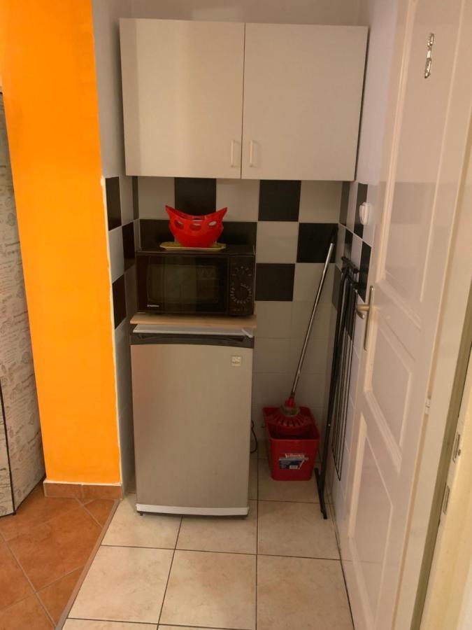 Fonix Apartman Apartment Keszthely Ngoại thất bức ảnh