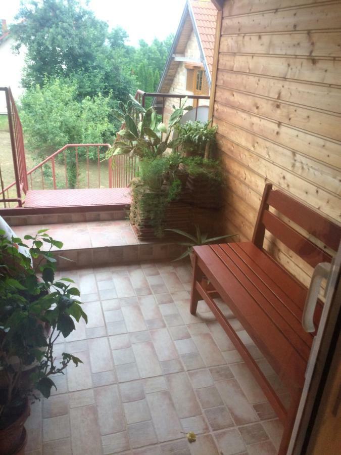 Fonix Apartman Apartment Keszthely Ngoại thất bức ảnh