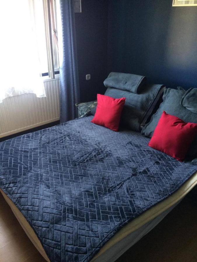 Fonix Apartman Apartment Keszthely Ngoại thất bức ảnh